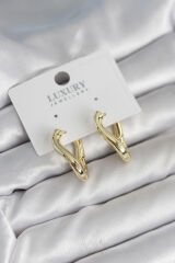 Gold Renk Eğik Halka Model Pirinç Kadın Küpe