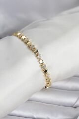 Pirinç Gold Renk Zirkon Taşlı Yıldız Model Kadın Bileklik