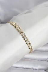 Xuping Model Zirkon Taşlı Gold Renk Kadın Bileklik