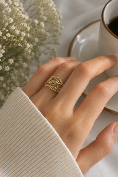316L Çelik Gold Renk Başak Model Kadın Yüzük