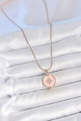 316L Çelik Gold Renk Zincir Pembe Mineli Zirkon Taşlı Kuzey Yıldız İşlemeli Madalyon Model Kadın Kolye