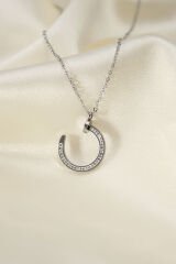 Çelik Silver Renk Zirkon Taşlı Çivi Model Kadın Kolye