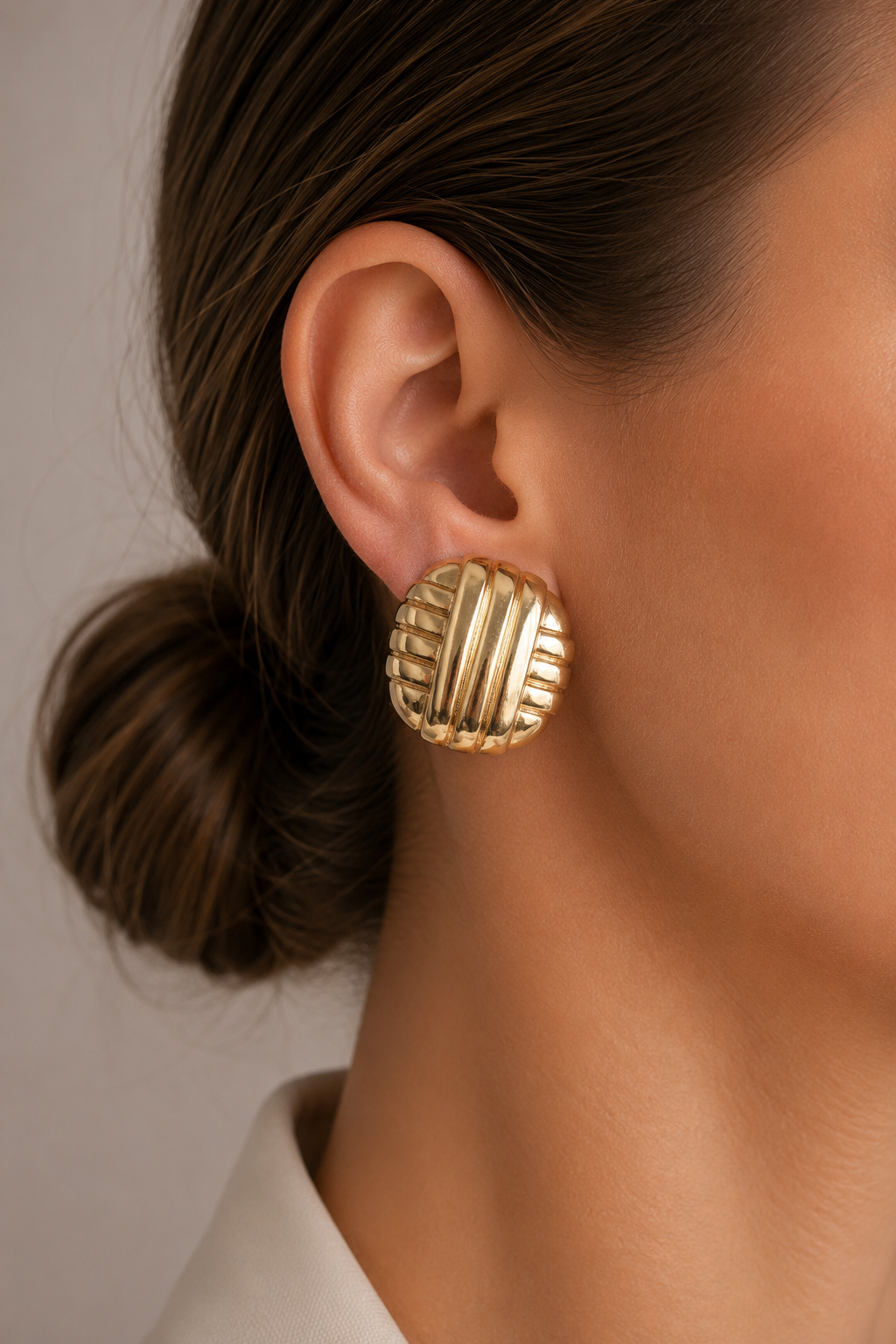 Pirinç Gold Renk İşleme Detay Kadın Küpe