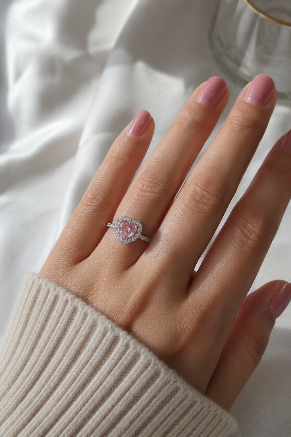 Pirinç Gümüş Renk Pembe Zirkon Taş Kalp Charm Model Kadın Yüzük