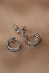 Silver Renk Metal Marka Model Taşlı Küpe Seti