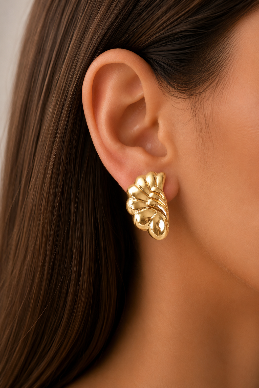 316L Çelik Gold Renk Vintage Model Kadın Küpe
