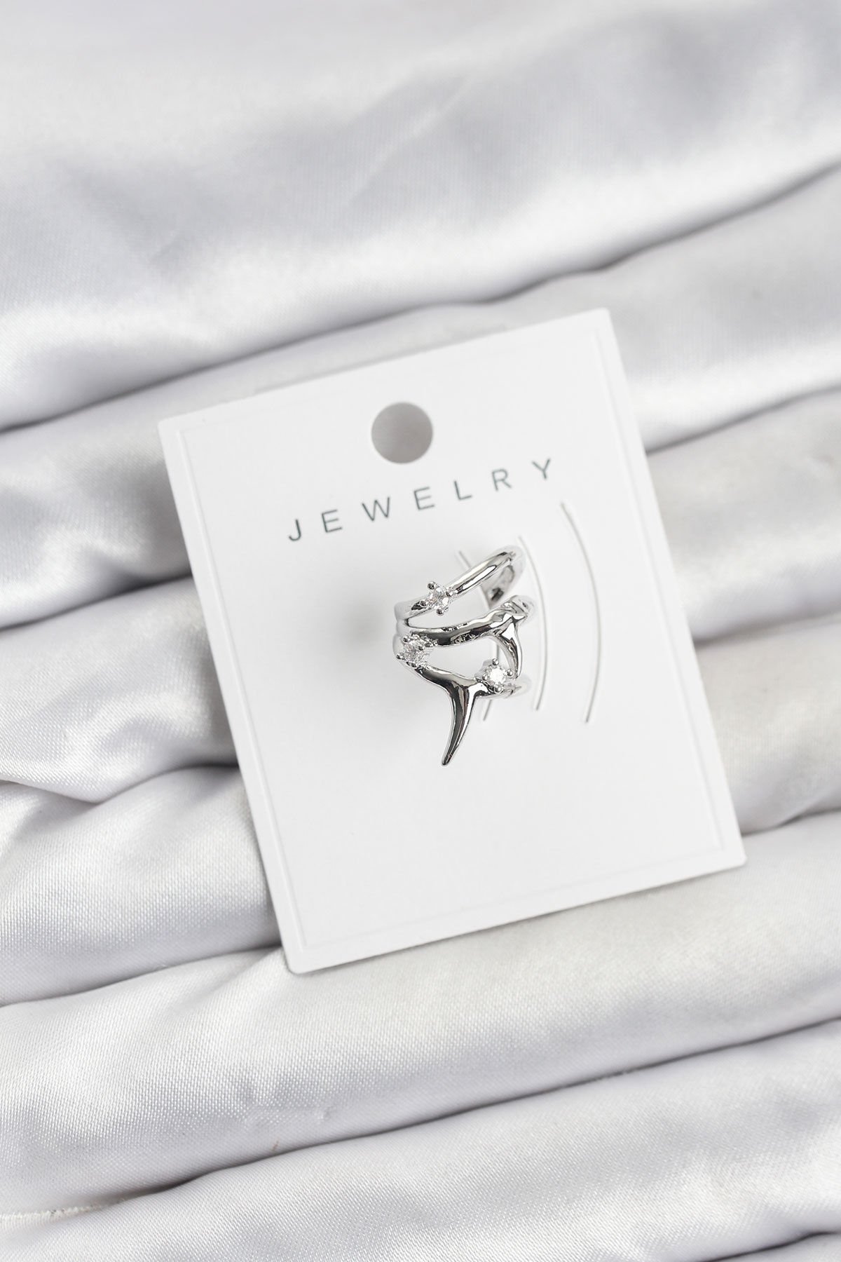 Gümüş Renk Pirinç Diken Model Kıkırdak Earcuff Küpe