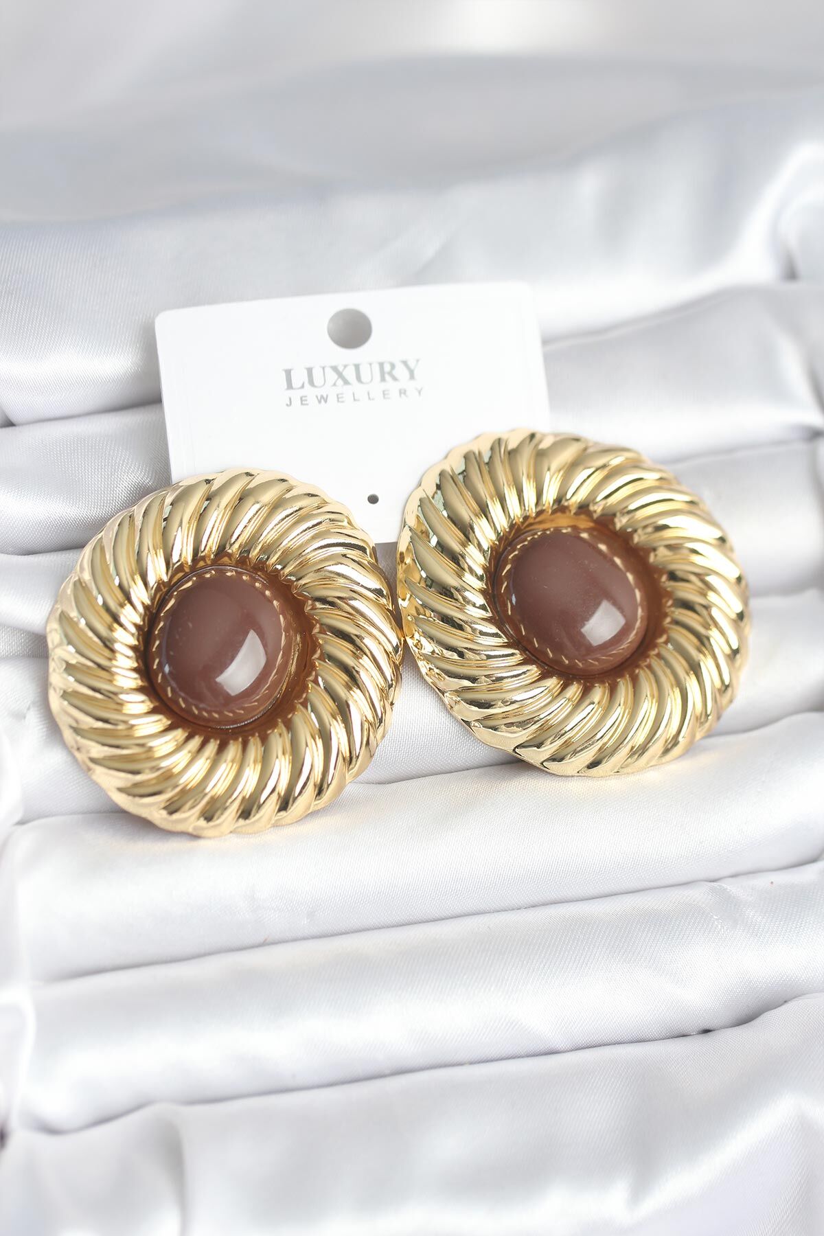 Pirinç Gold Renk Kahverengi Boncuklu Vintage Kadın Küpe
