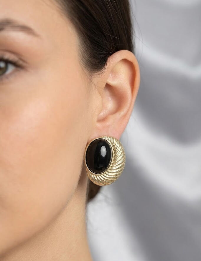 Pirinç Gold Renk Siyah Boncuklu Oval Vintage Kadın Küpe
