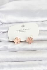 Pirinç Gold Renk Pembe Çiçek Model Çocuk Küpe
