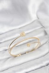 Yonca Çiçek Model Pirinç Gold Renk Kadın Bileklik