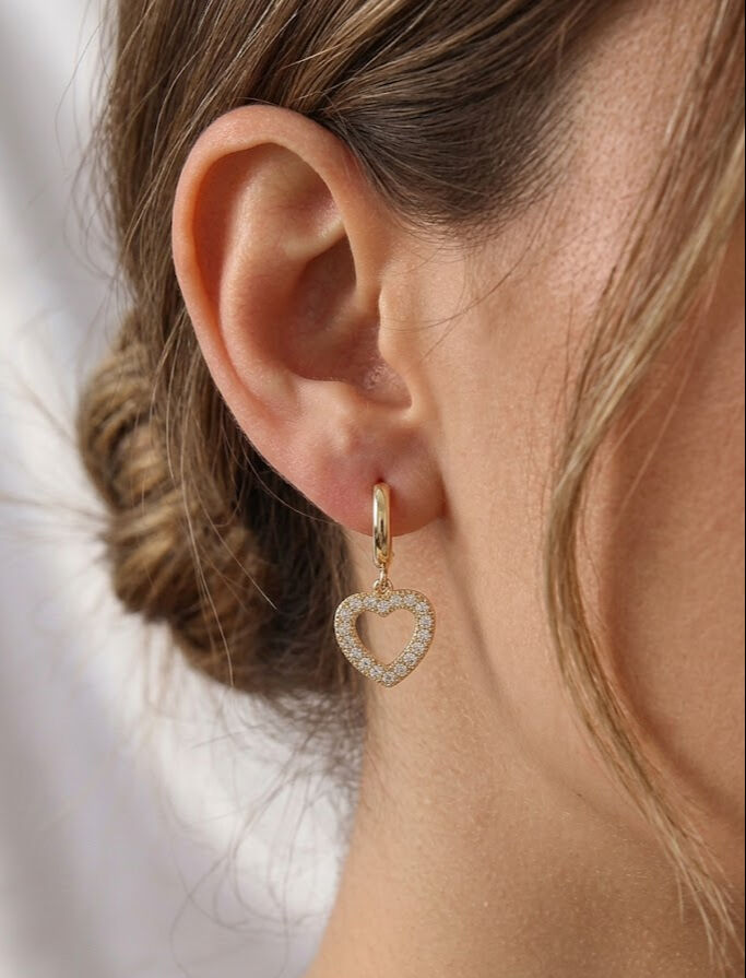 Pirinç Zirkon Taşlı Kalp Model Gold Renk 3'lü Çift Kadın Küpe Set
