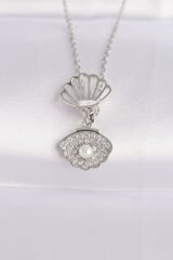 316L Çelik Zincir Gümüş Renk Zirkon Taşlı İnci Detay İstiridye Kolye